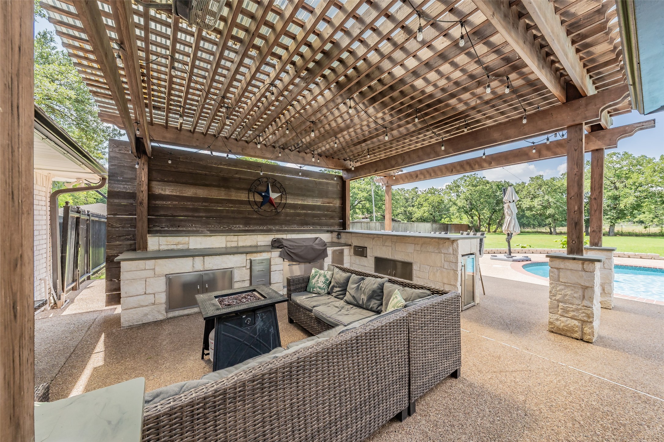 224 Bob White Trail Burleson TX 76028