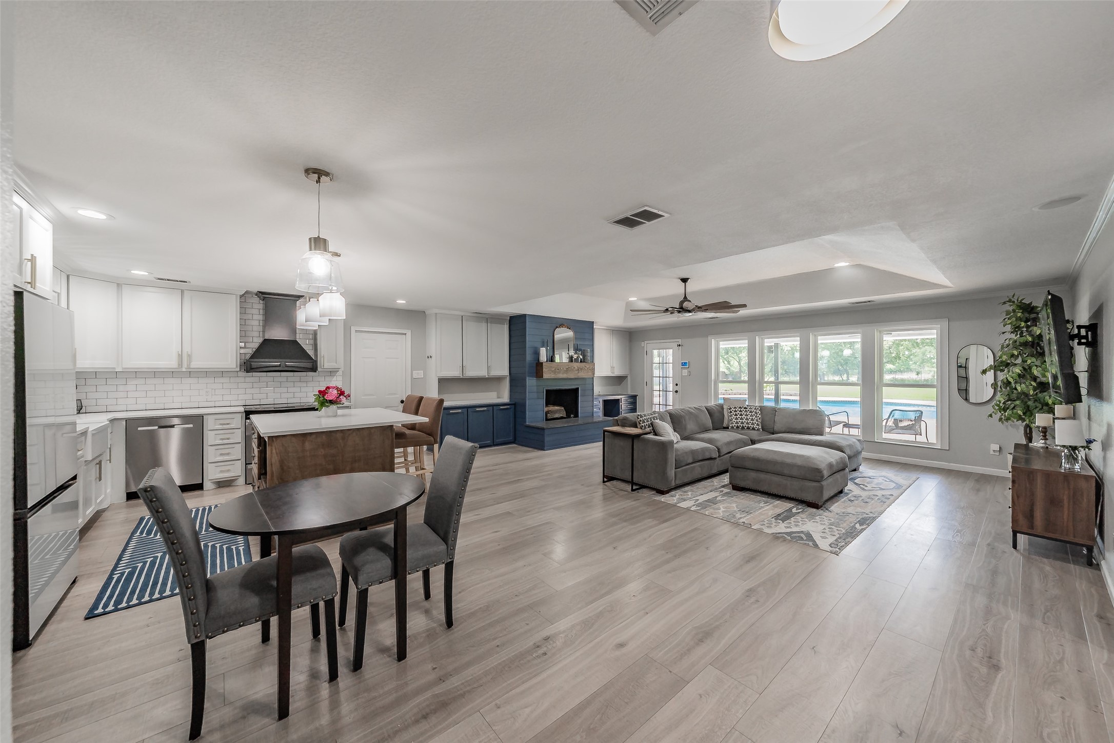 224 Bob White Trail Burleson TX 76028