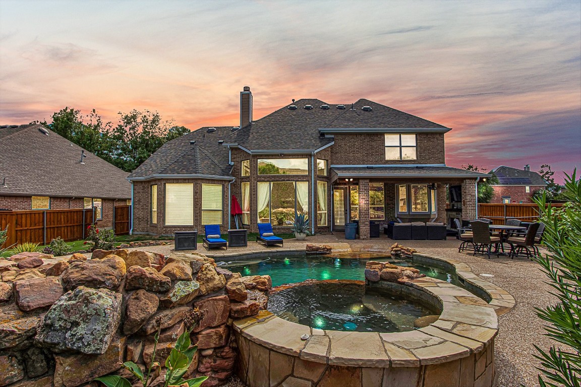 6784 Lakefront Drive Grand Prairie TX 75054