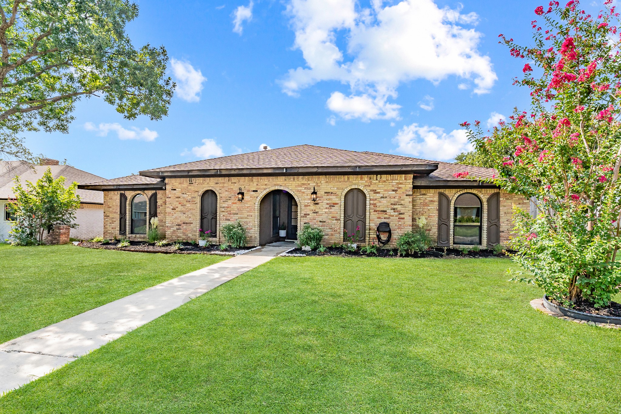 1946 Chesham Drive Carrollton TX 75007