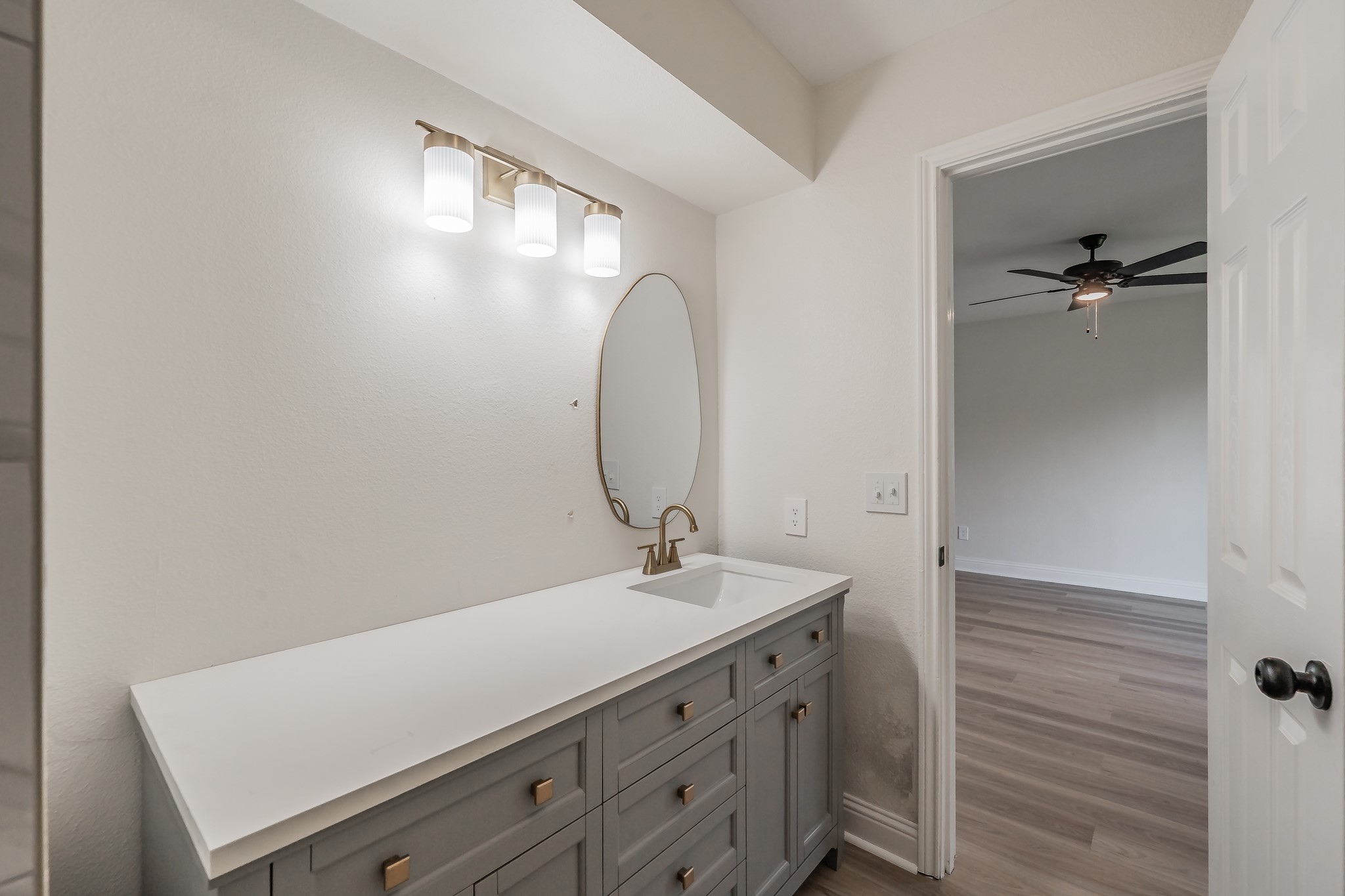 1946 Chesham Drive Carrollton TX 75007