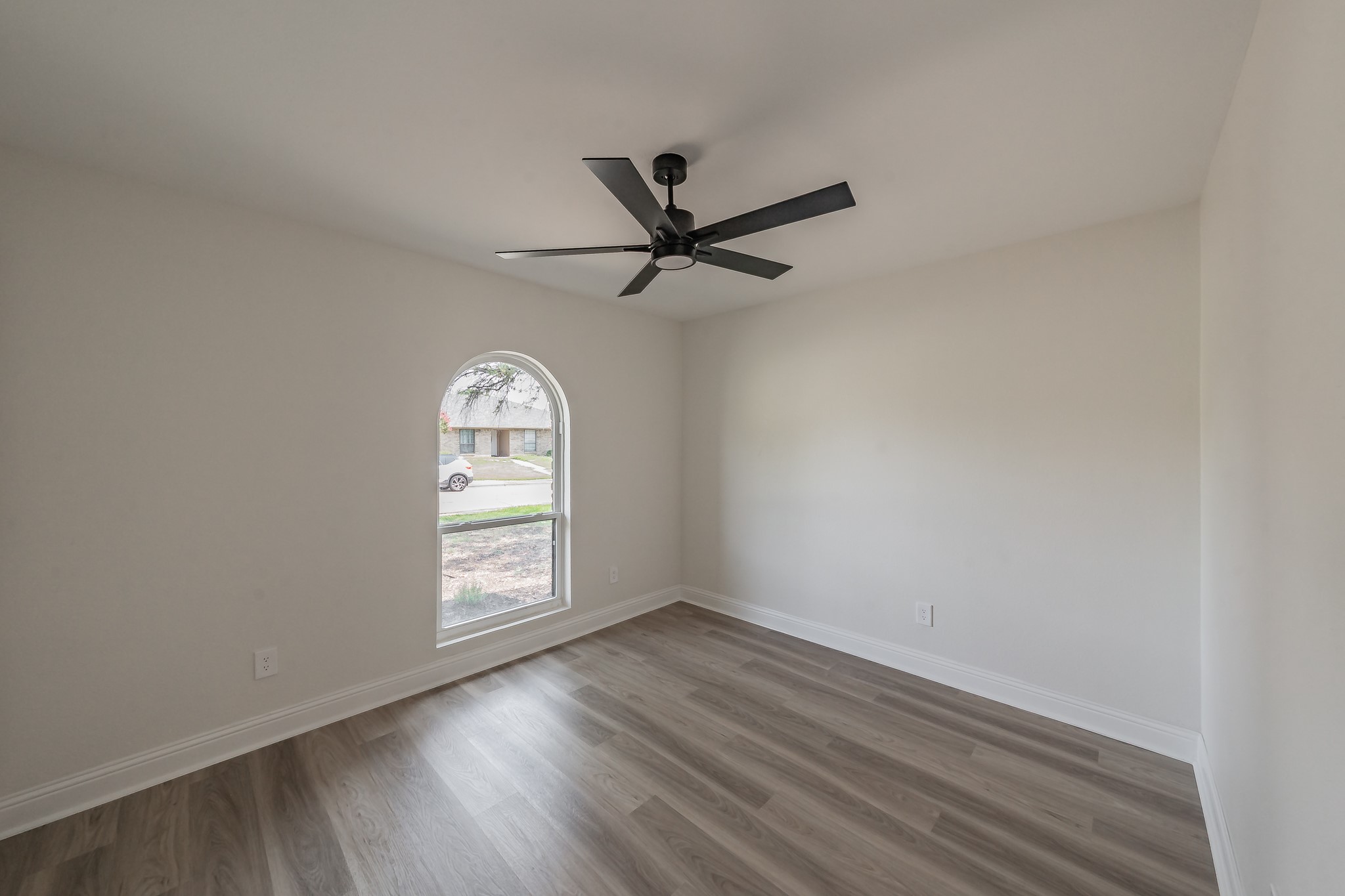 1946 Chesham Drive Carrollton TX 75007