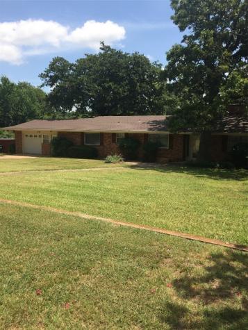 1730 S Fannin Avenue Denison TX 75020