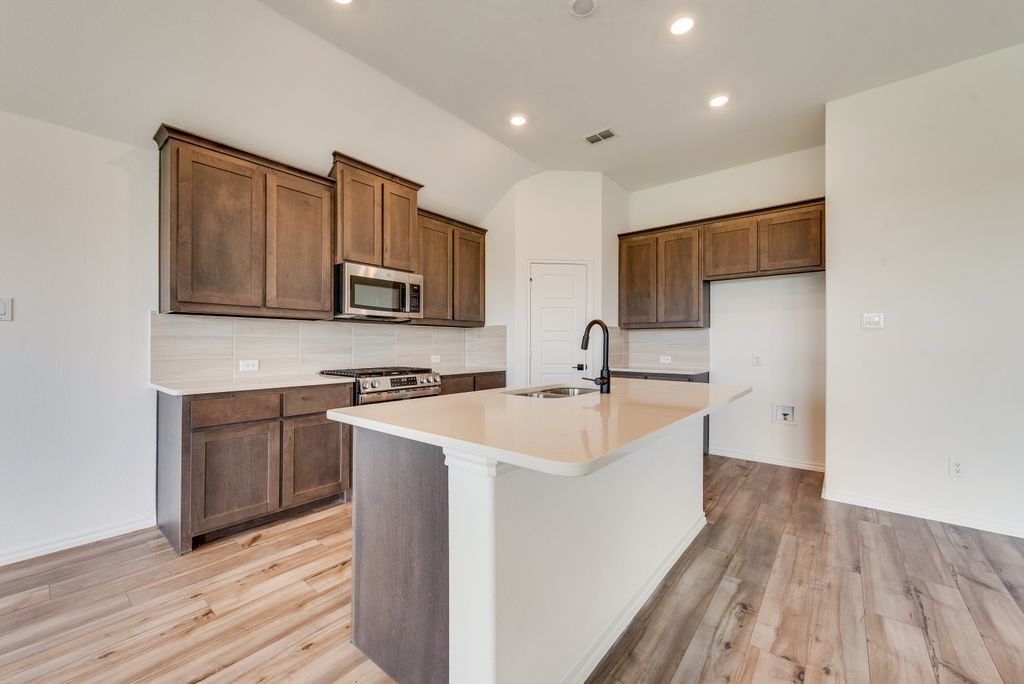 7549 Lavender Lane Ponder TX 76259