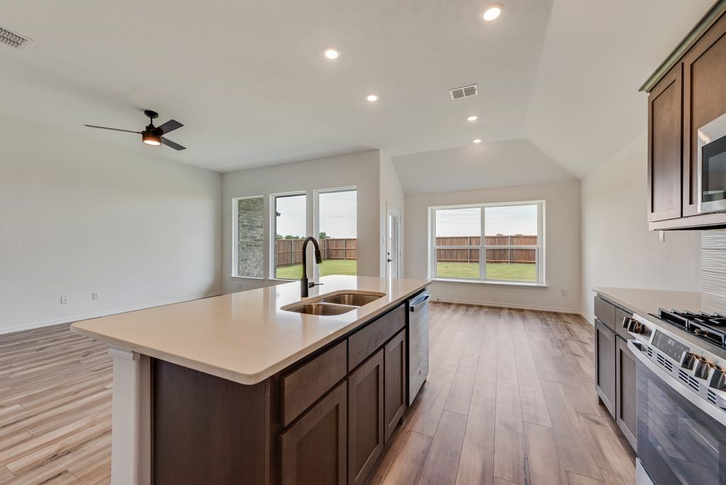 7549 Lavender Lane Ponder TX 76259