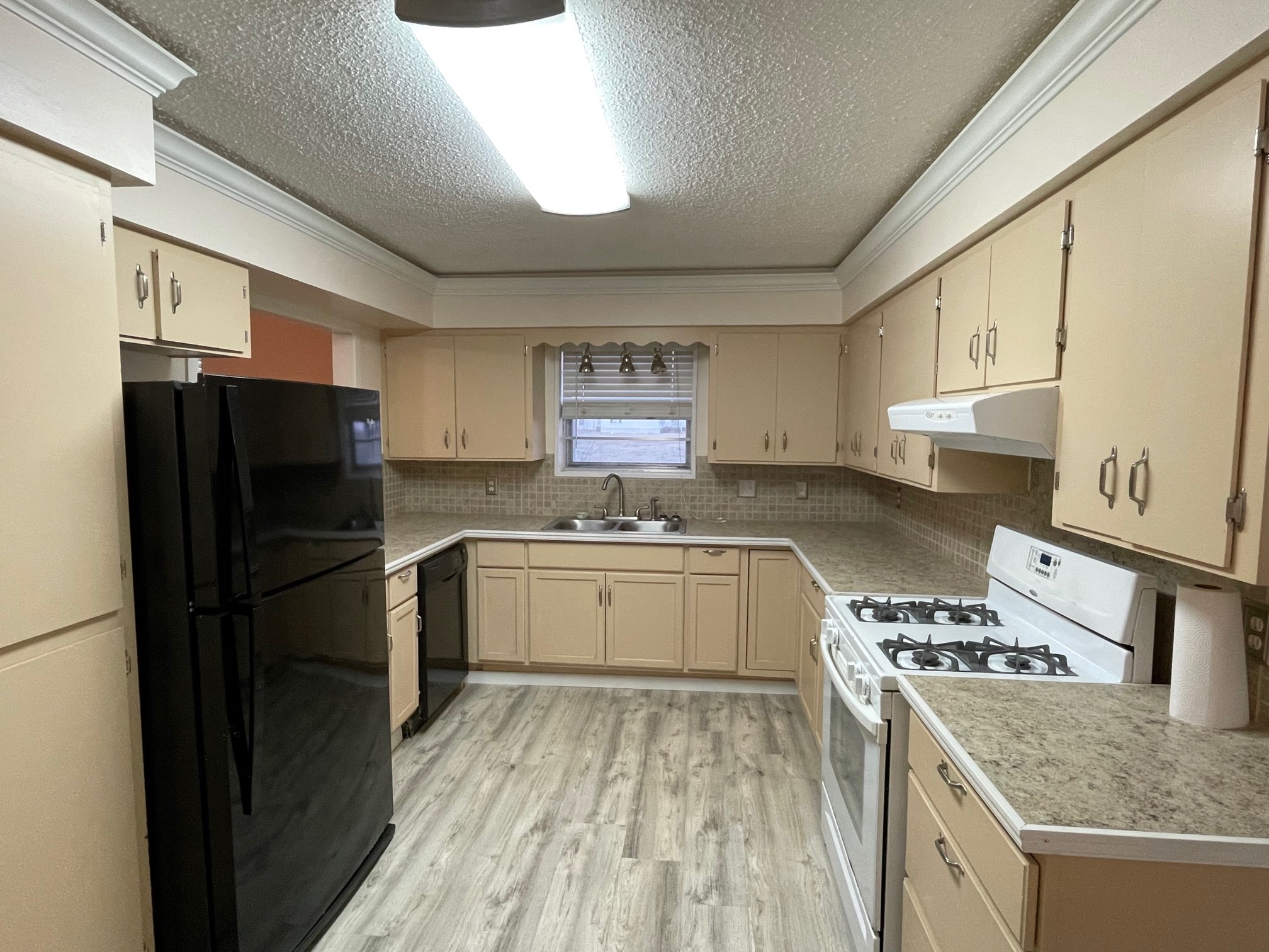 11888 Fm Road 2069 Seymour TX 76380