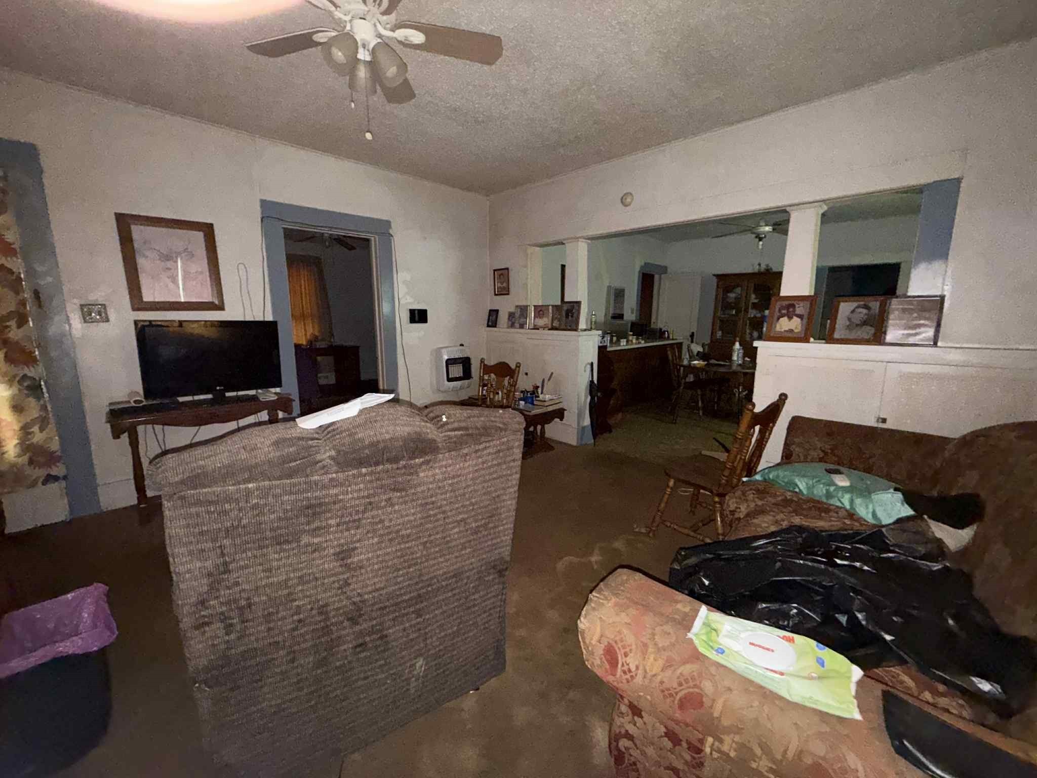 1010 W Woodard Street Denison TX 75020