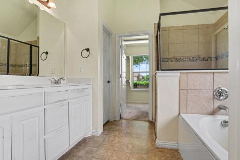 504 Hidden Meadow Court Desoto TX 75115