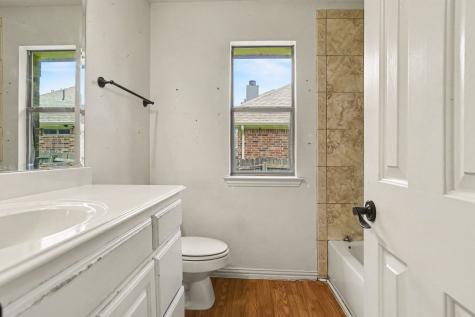 504 Hidden Meadow Court Desoto TX 75115