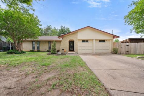 802 Crest Oak Court Arlington TX 76012
