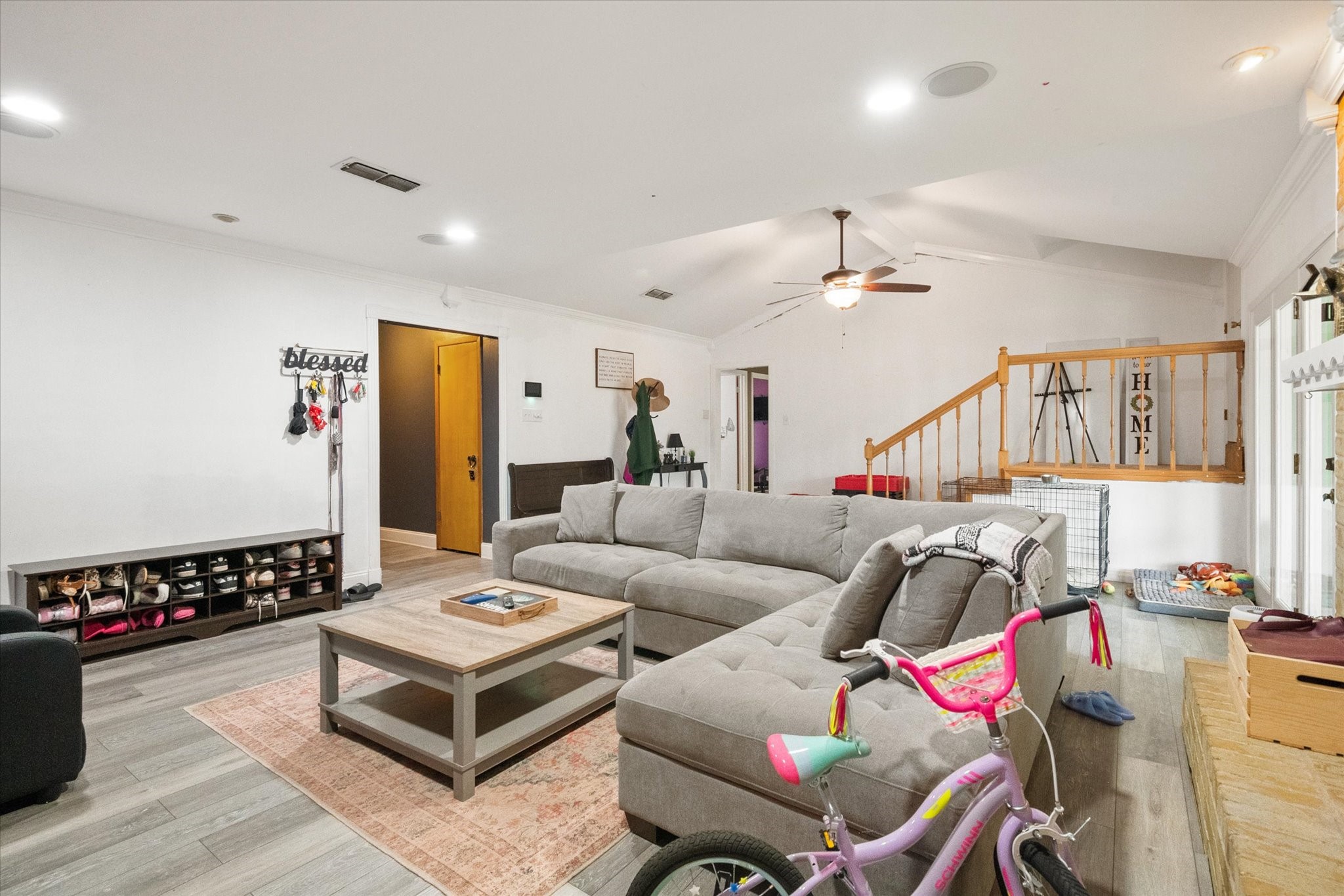 802 Crest Oak Court Arlington TX 76012