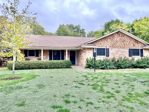 2421 N Woods Street Sherman TX 75092