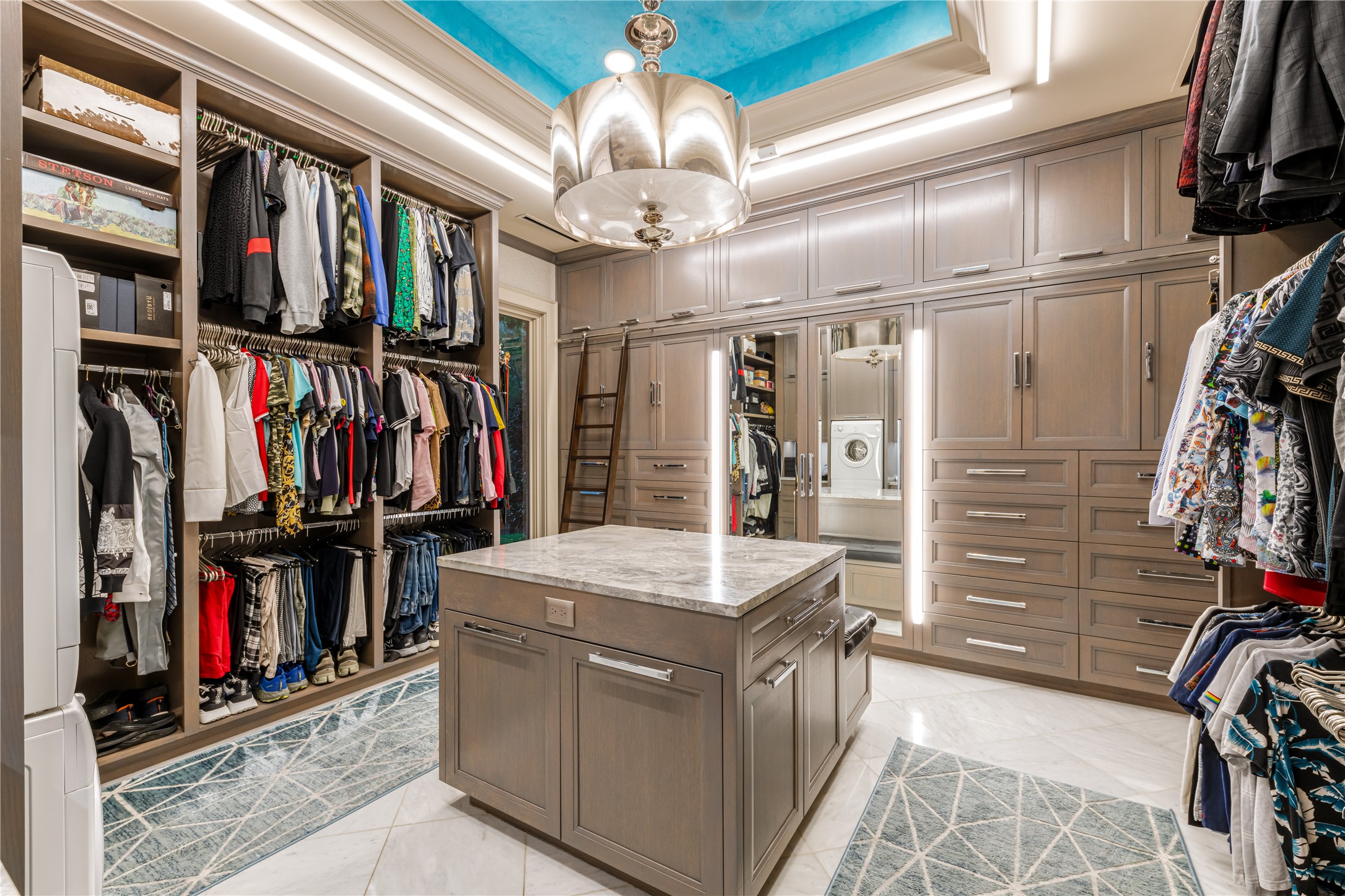 10989 Crooked Creek Drive Dallas TX 75229