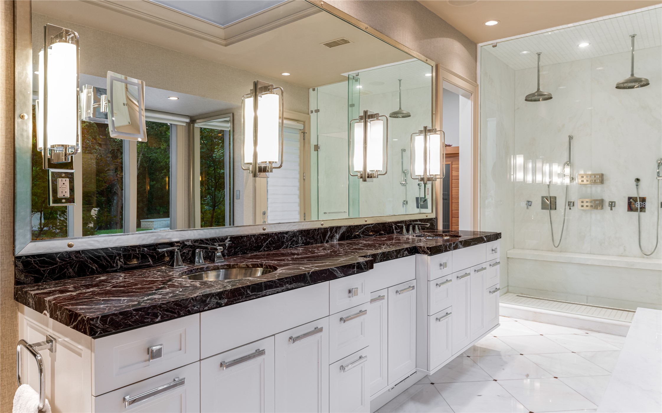 10989 Crooked Creek Drive Dallas TX 75229