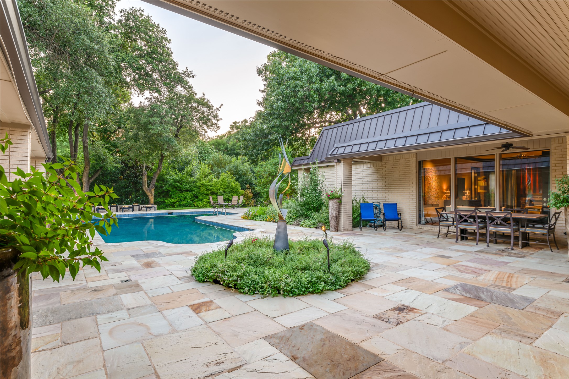 10989 Crooked Creek Drive Dallas TX 75229