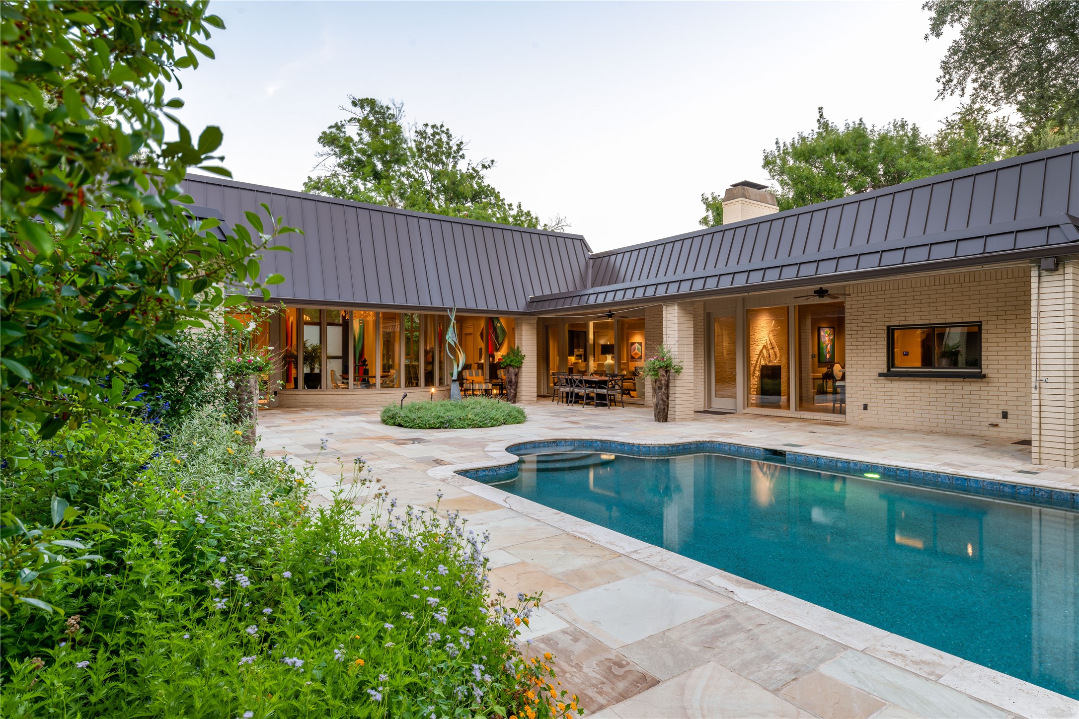 10989 Crooked Creek Drive Dallas TX 75229