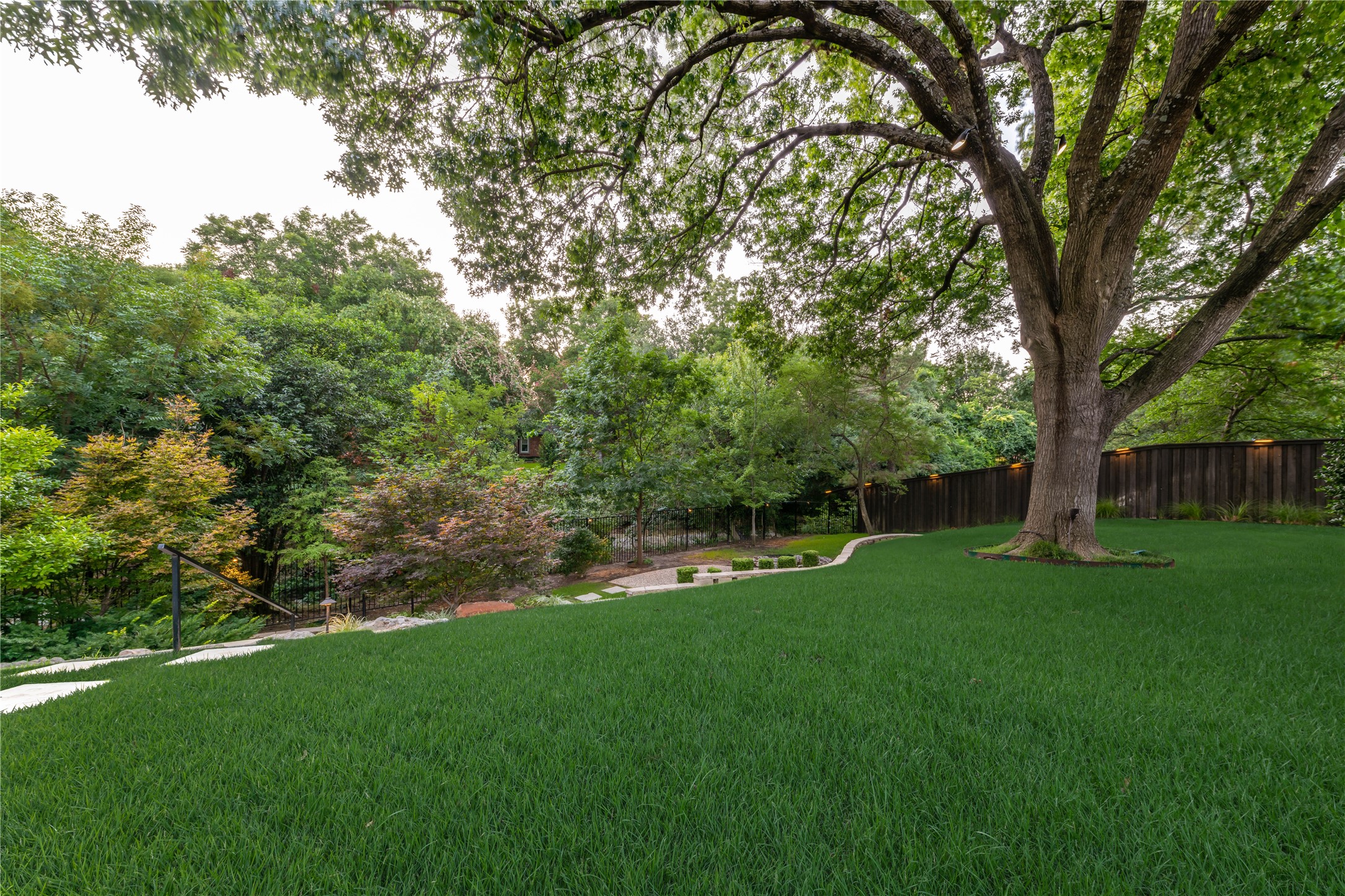 10989 Crooked Creek Drive Dallas TX 75229