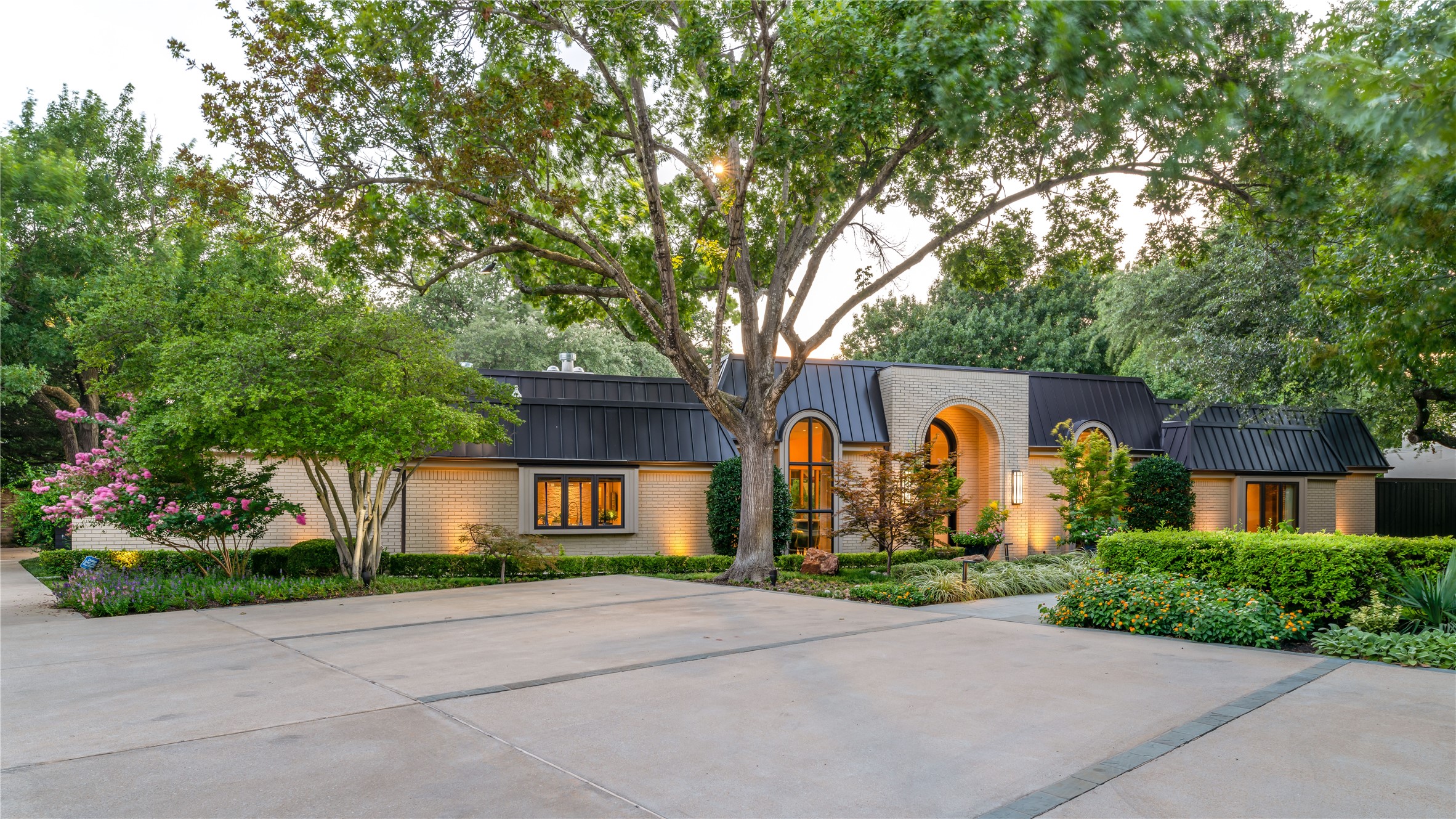 10989 Crooked Creek Drive Dallas TX 75229