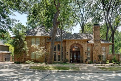2802 Woods Lane Garland TX 75044