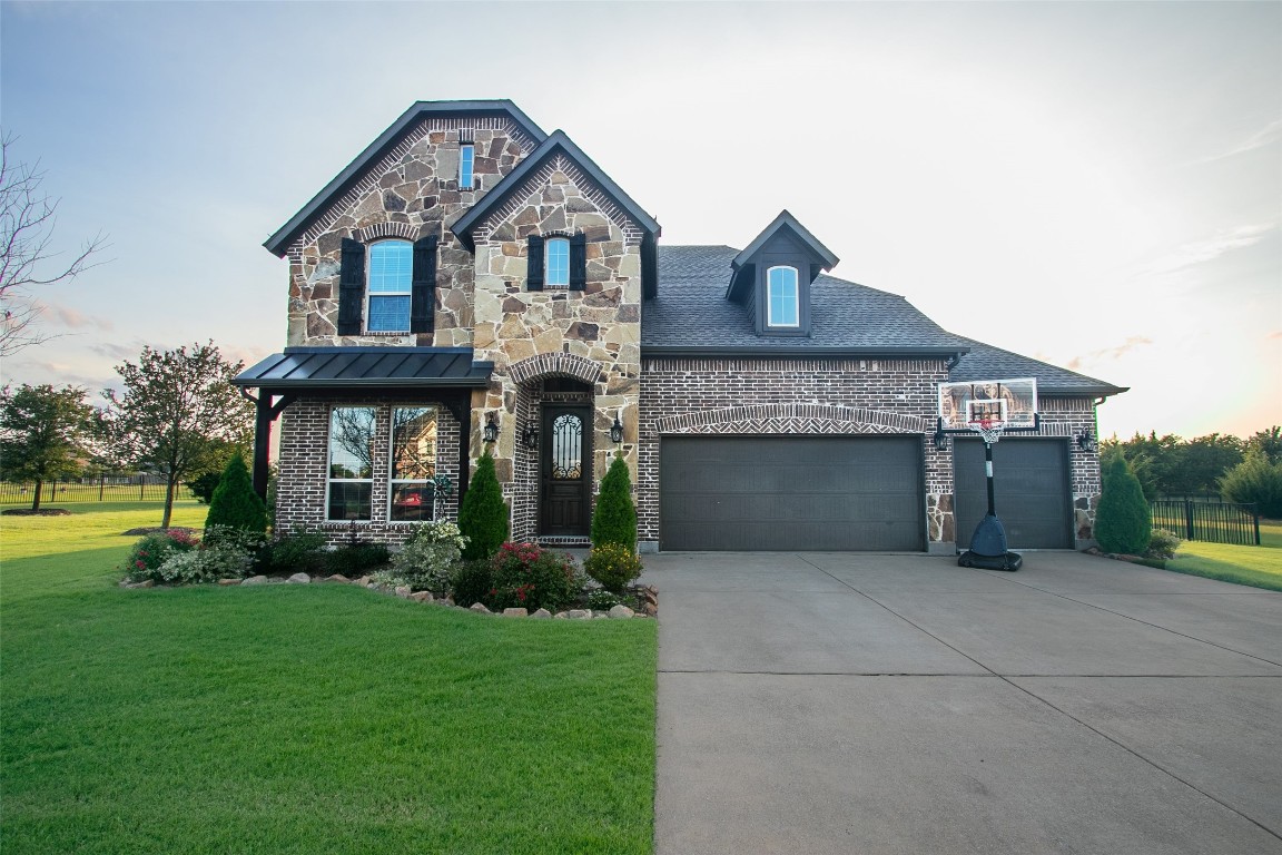 7910 Meadow Glen Drive Mckinney TX 75071