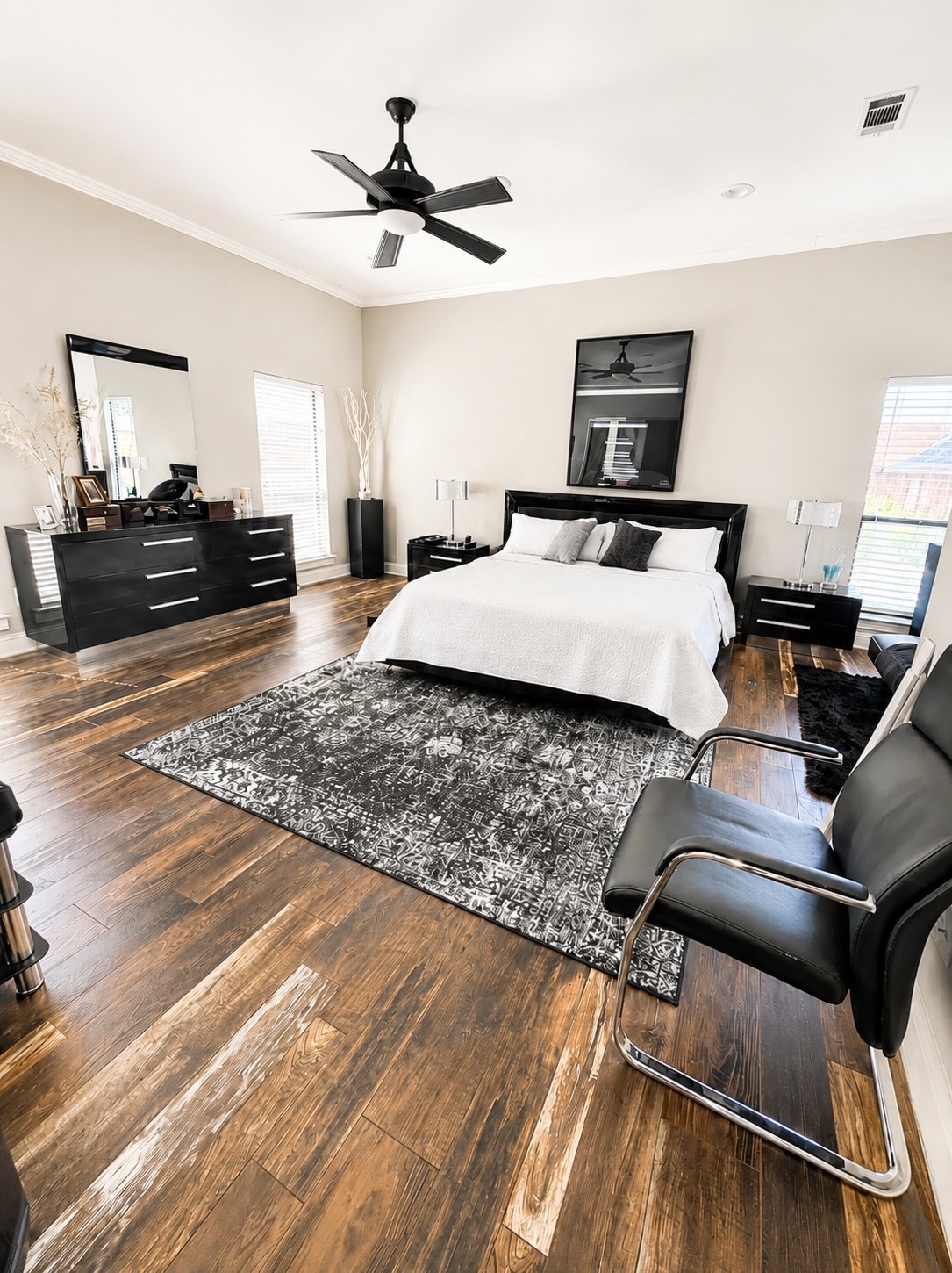 4315 Creekmeadow Drive Dallas TX 75287