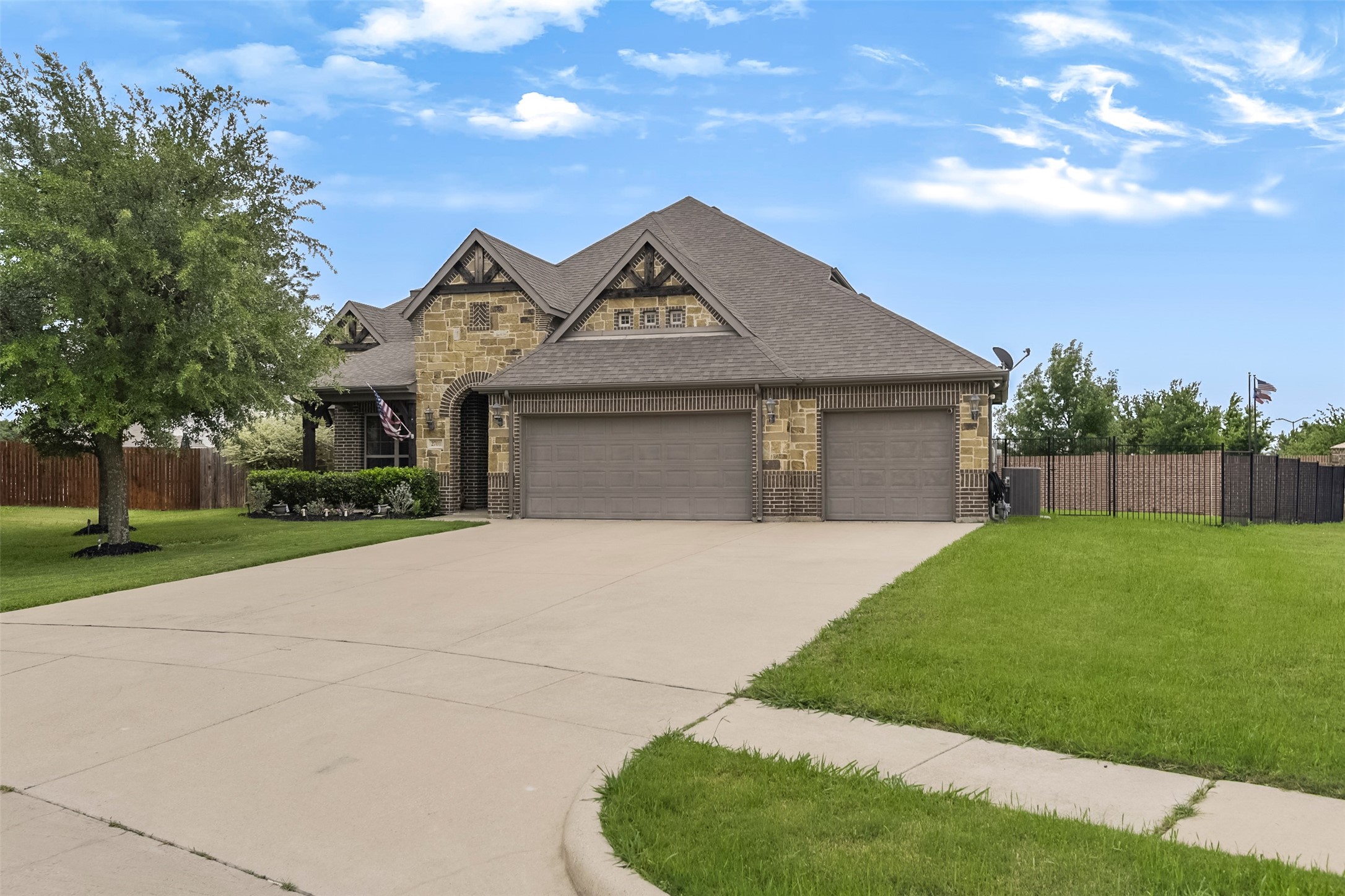 2701 Elmwood Drive Burleson TX 76028
