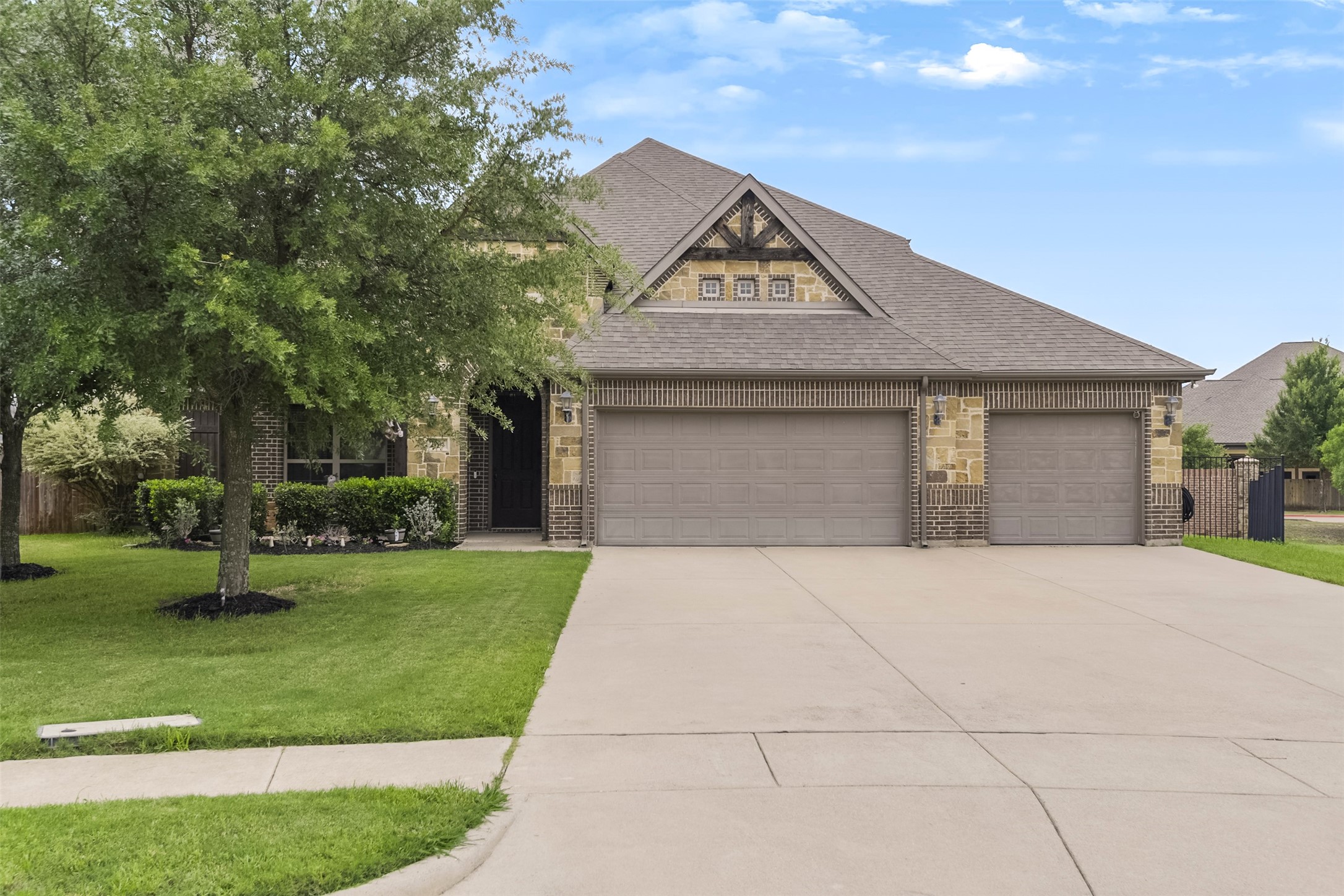 2701 Elmwood Drive Burleson TX 76028