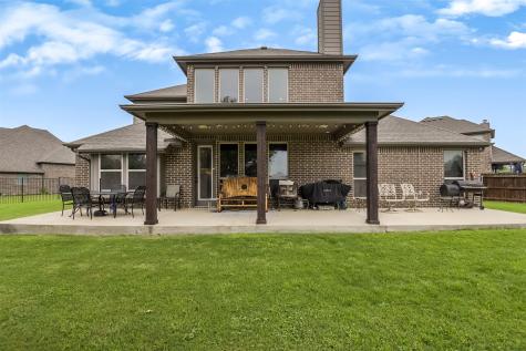2701 Elmwood Drive Burleson TX 76028