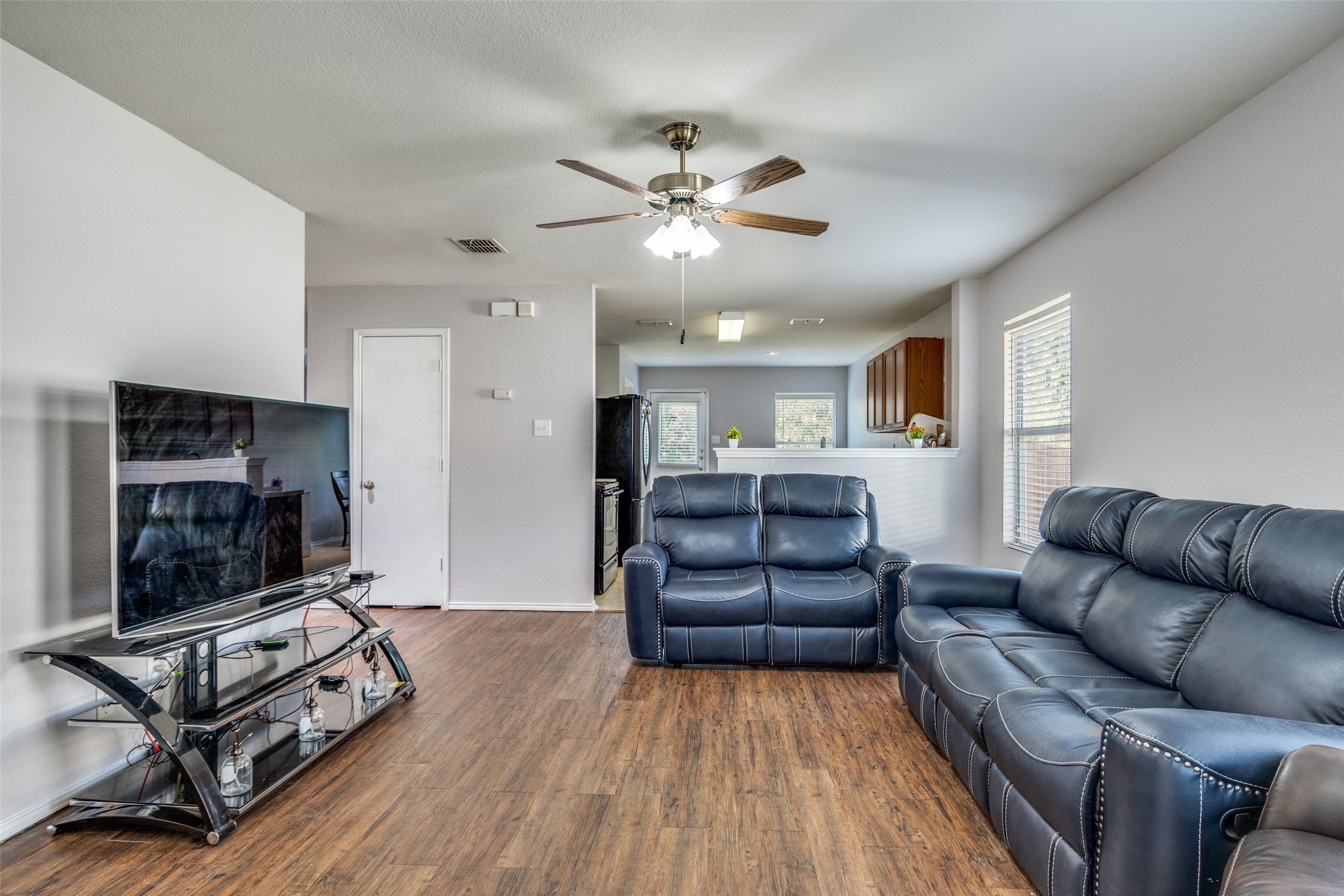 4033 Shawnee Trail Heartland TX 75126