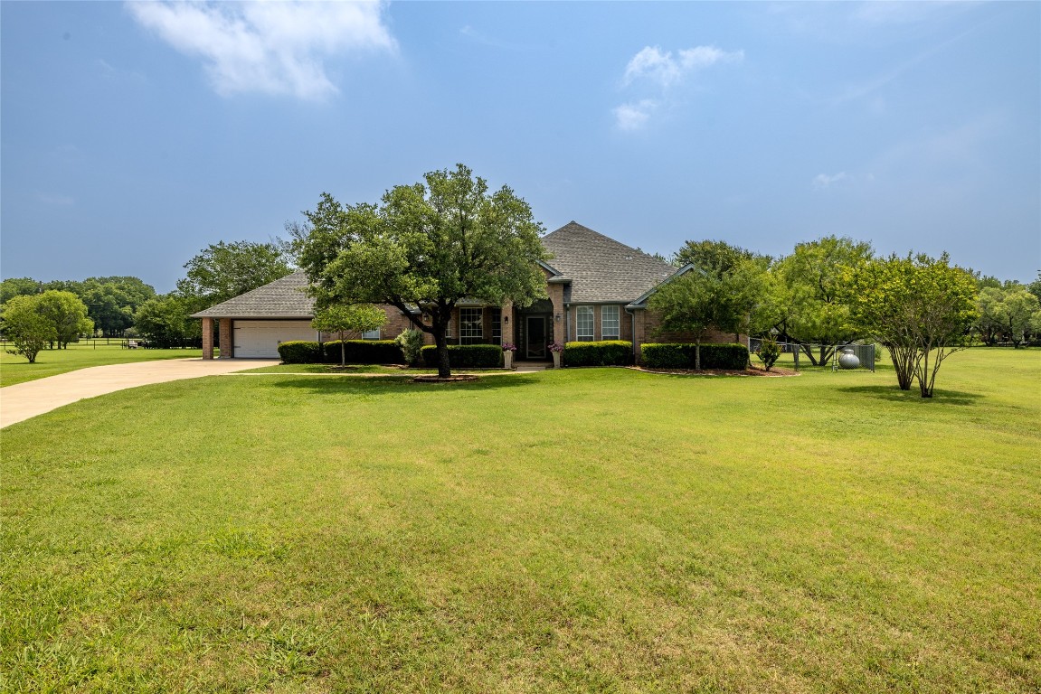 11 Norwood Court Burleson TX 76028