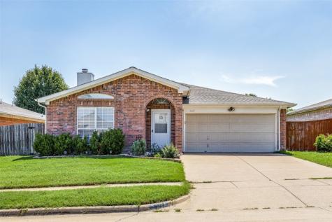6107 James River Drive Arlington TX 76018