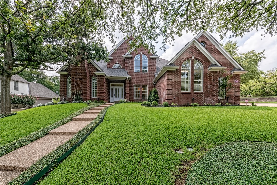 9001 Buckingham Court Woodway TX 76712