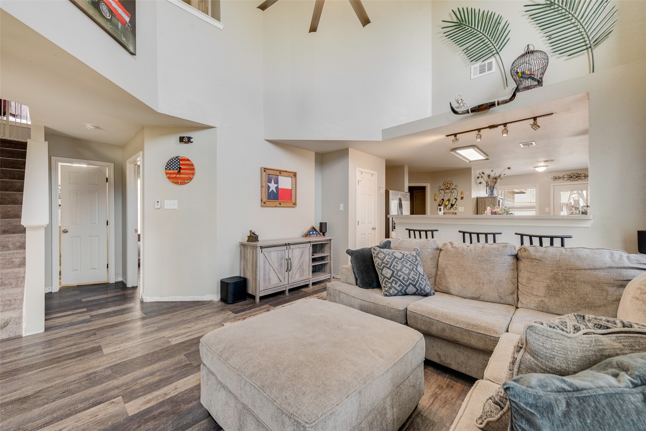 8933 Tucker Street Cross Roads TX 76227