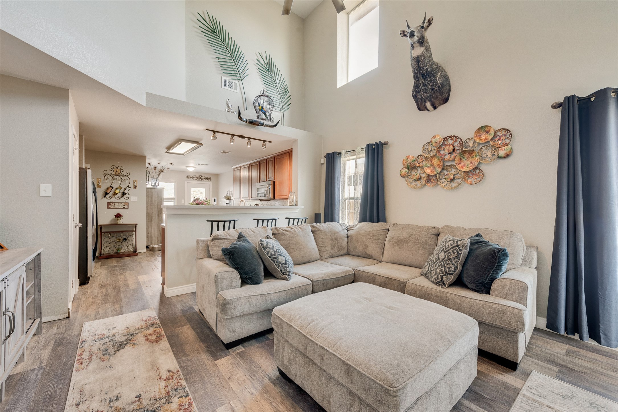 8933 Tucker Street Cross Roads TX 76227