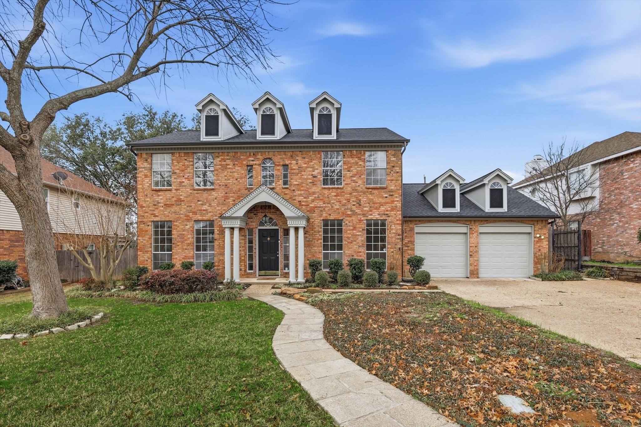 6204 Kingswood Drive Arlington TX 76001