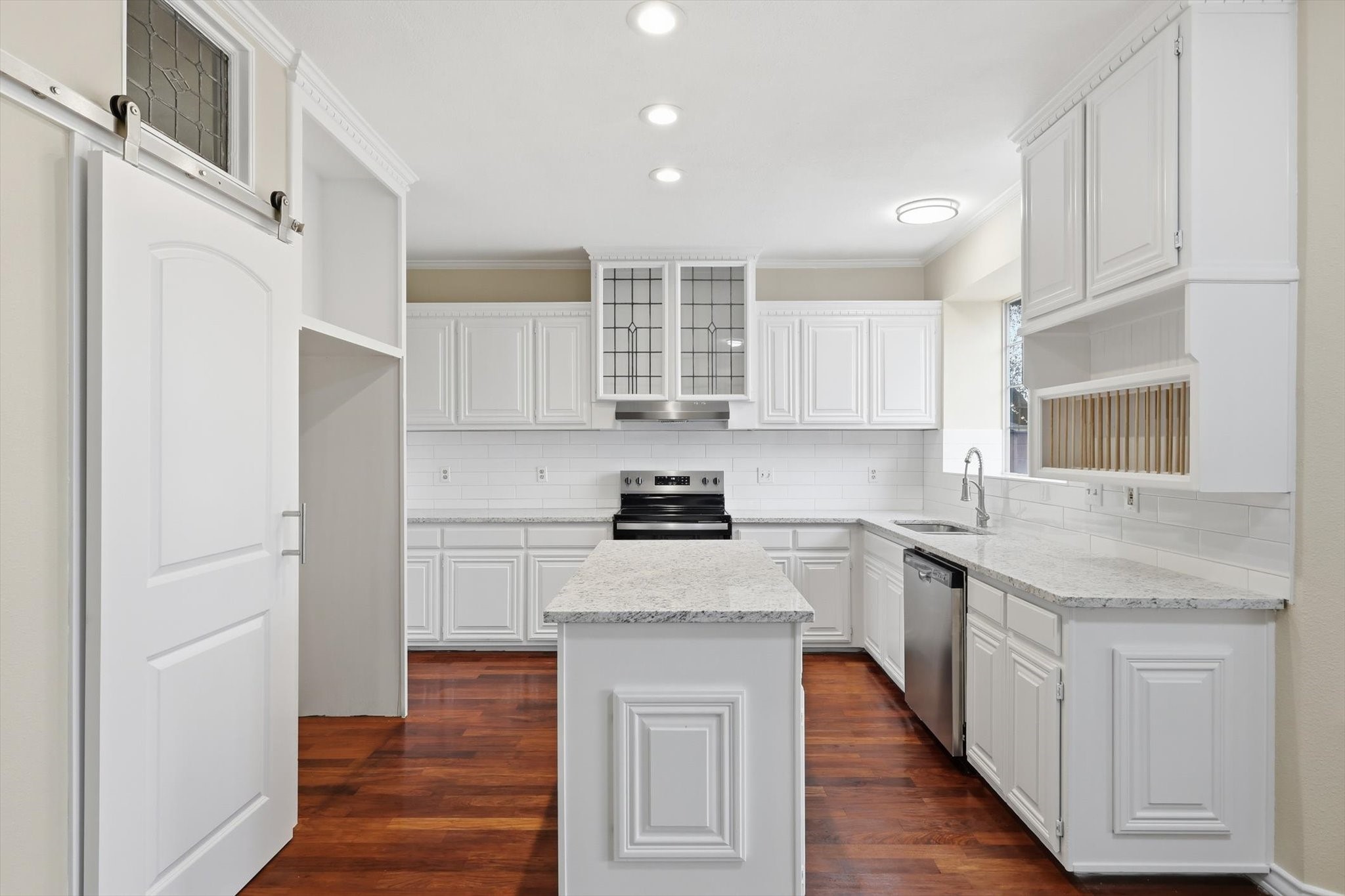 6204 Kingswood Drive Arlington TX 76001