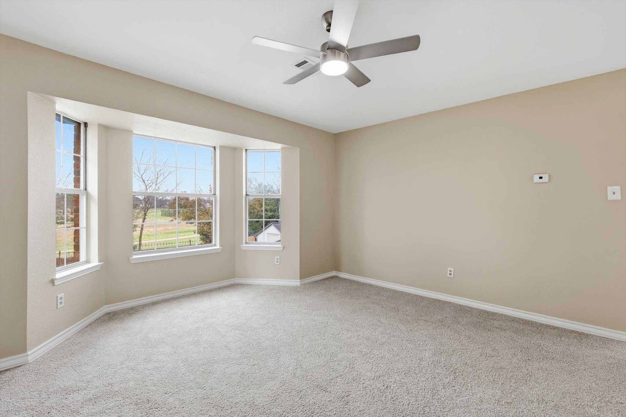 6204 Kingswood Drive Arlington TX 76001