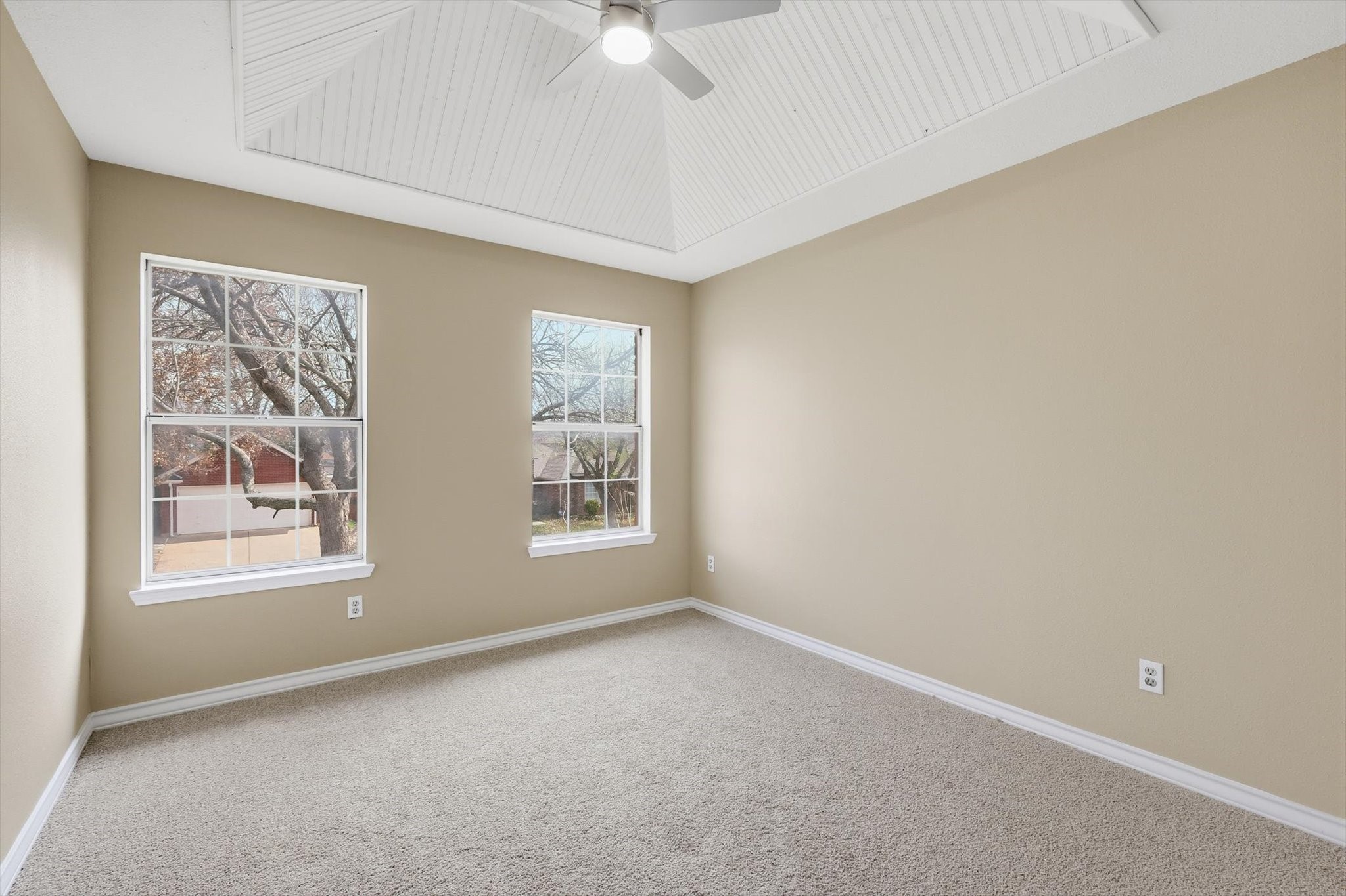 6204 Kingswood Drive Arlington TX 76001