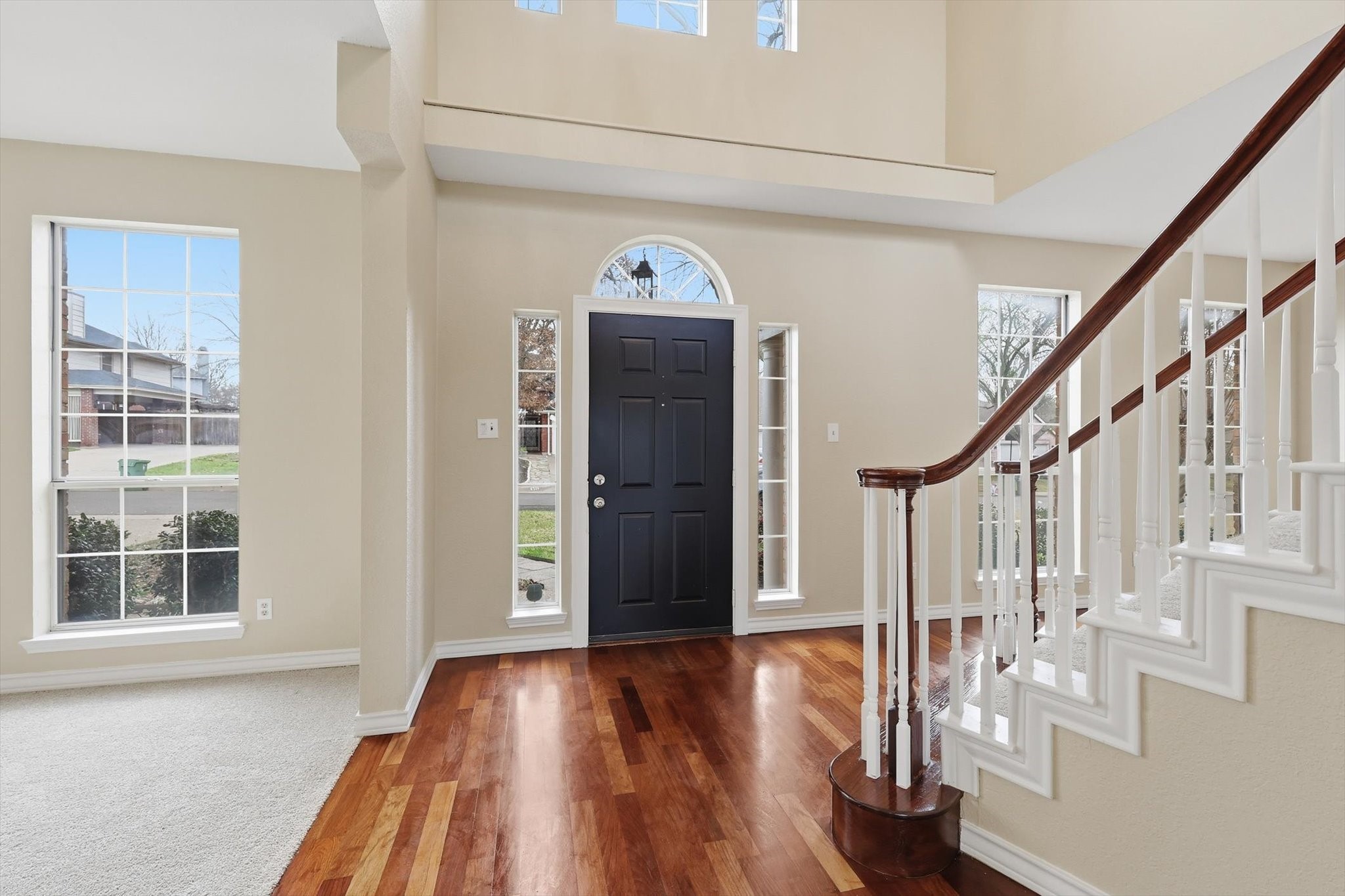 6204 Kingswood Drive Arlington TX 76001