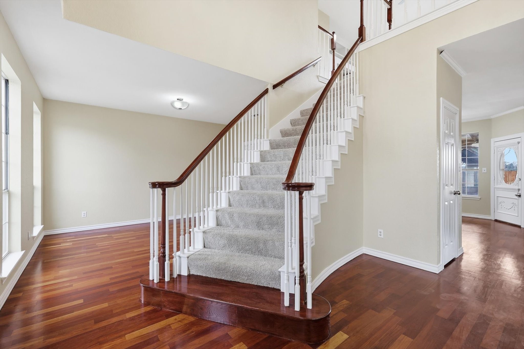 6204 Kingswood Drive Arlington TX 76001