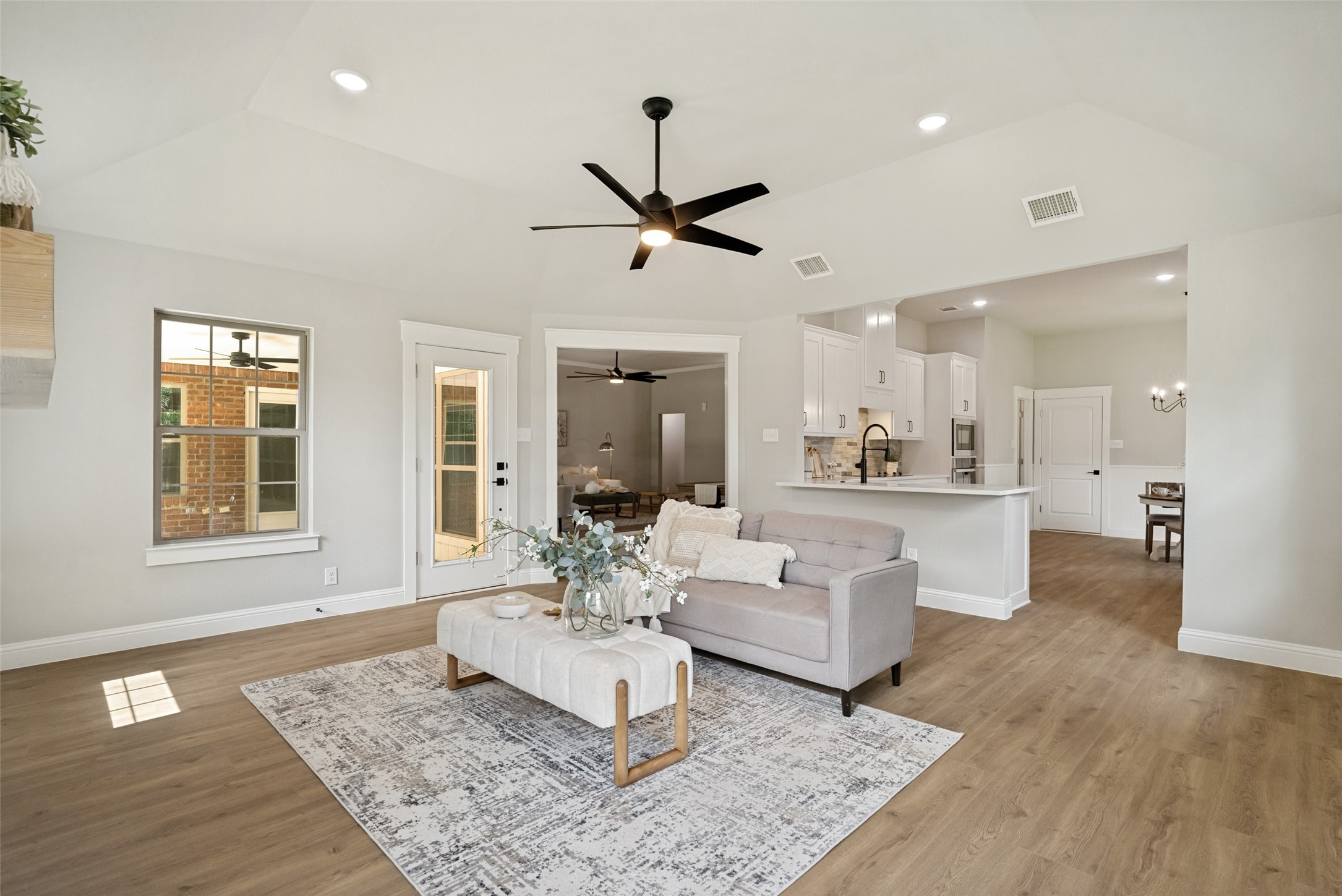4110 Country Lane Granbury TX 76048