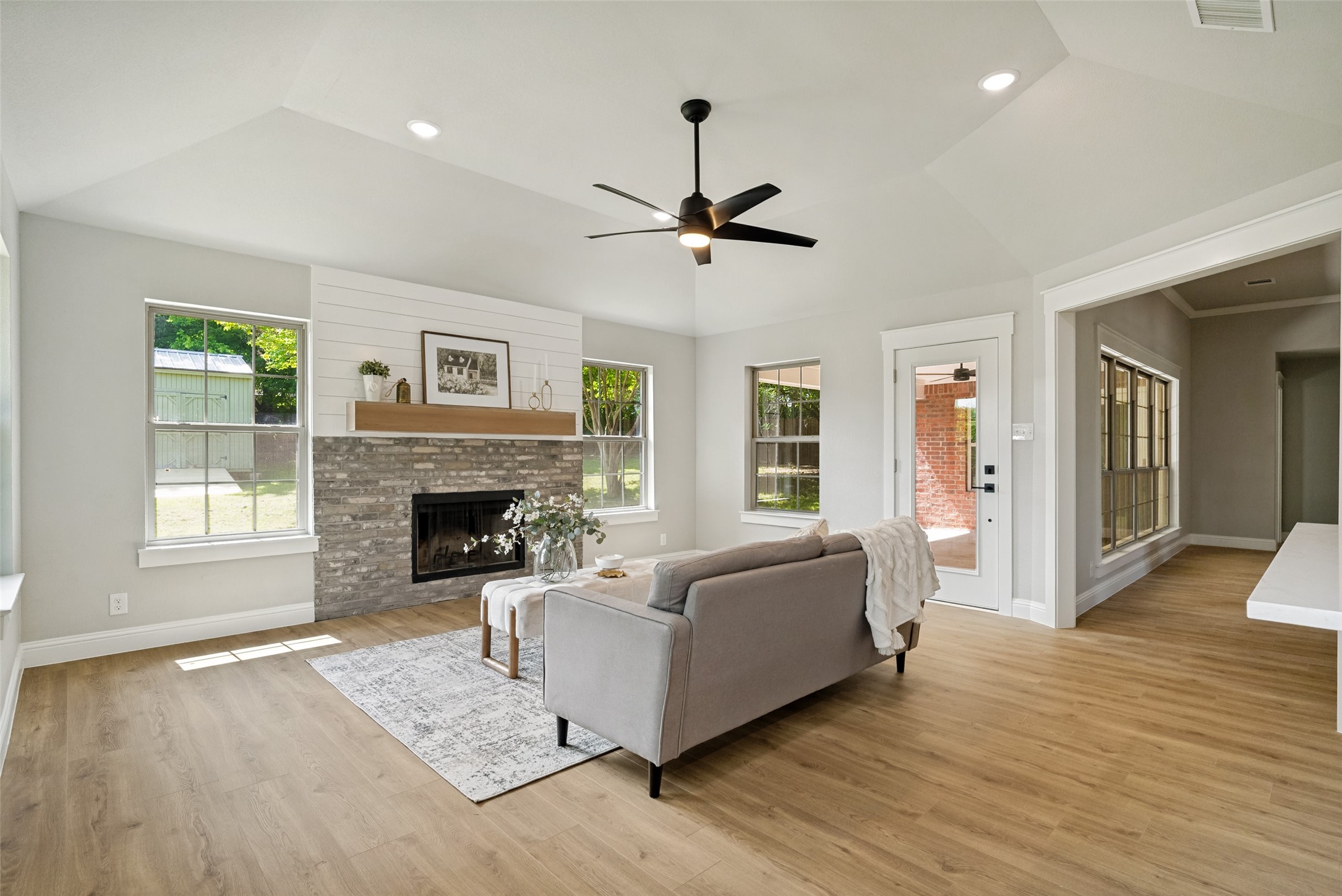 4110 Country Lane Granbury TX 76048