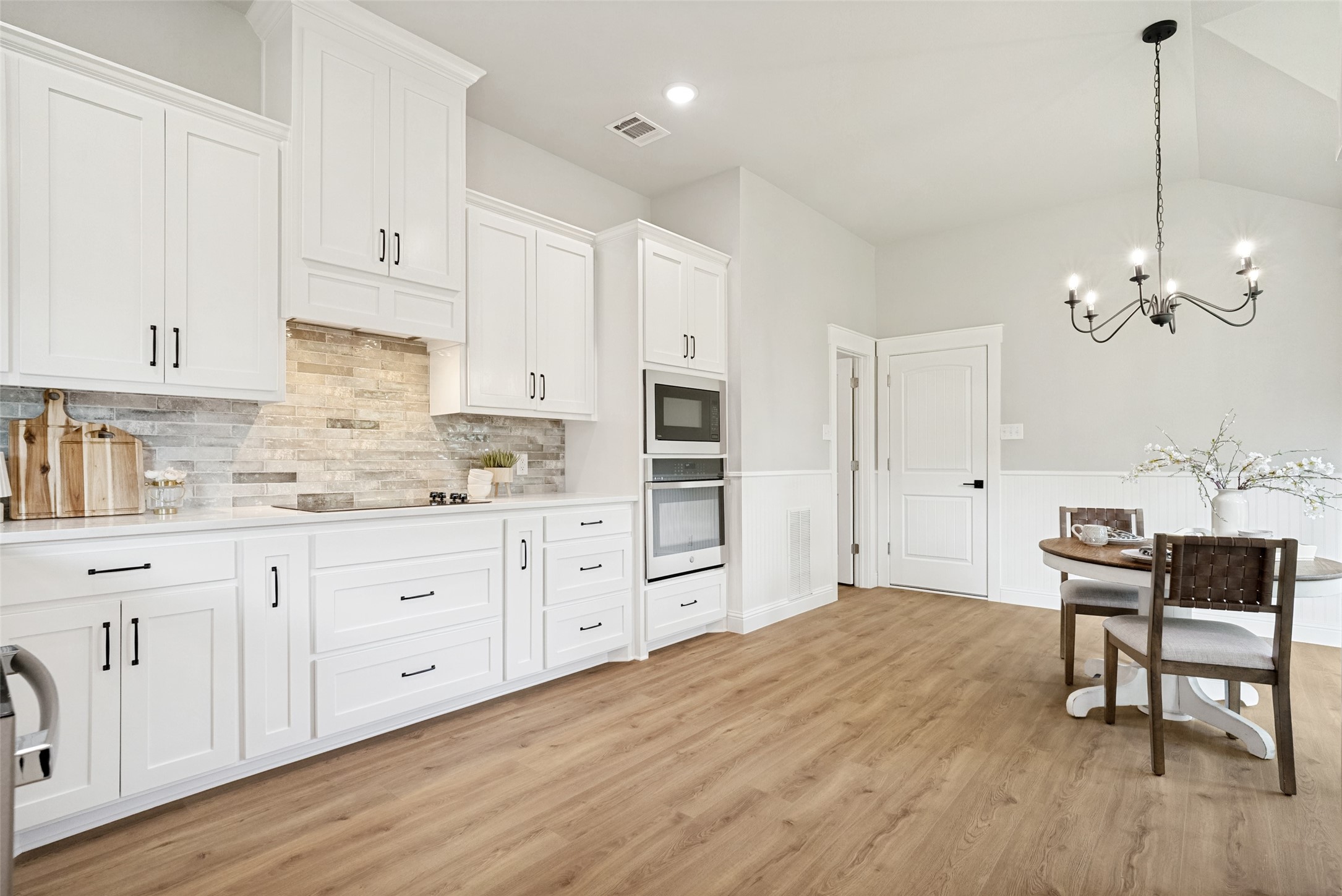 4110 Country Lane Granbury TX 76048