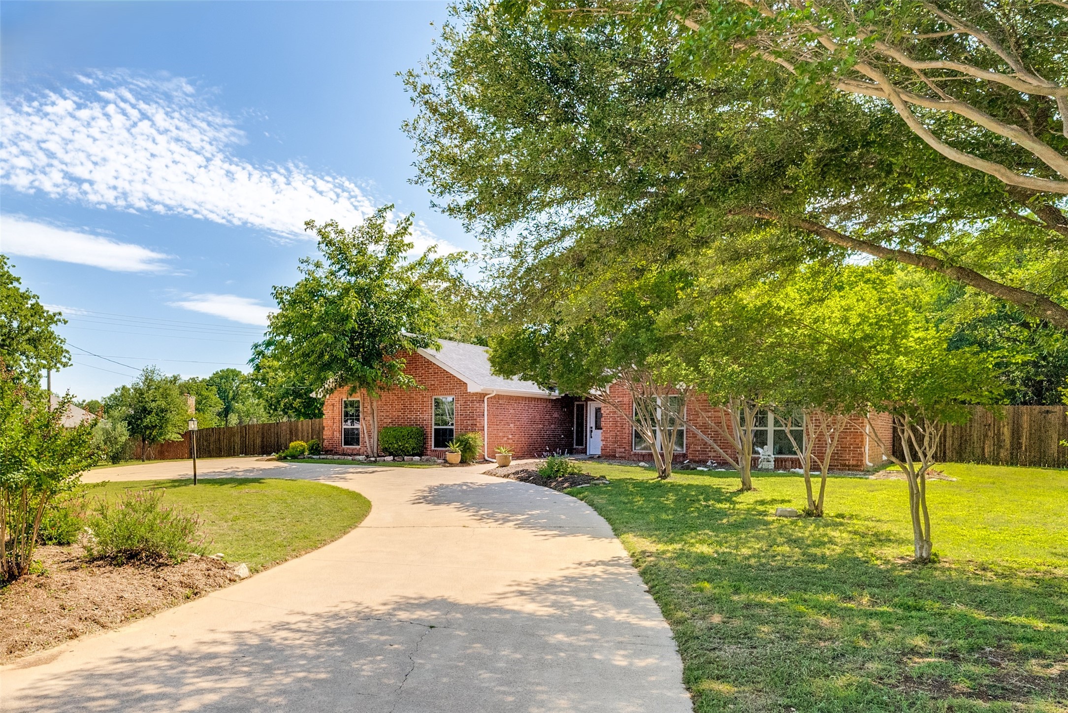 4110 Country Lane Granbury TX 76048