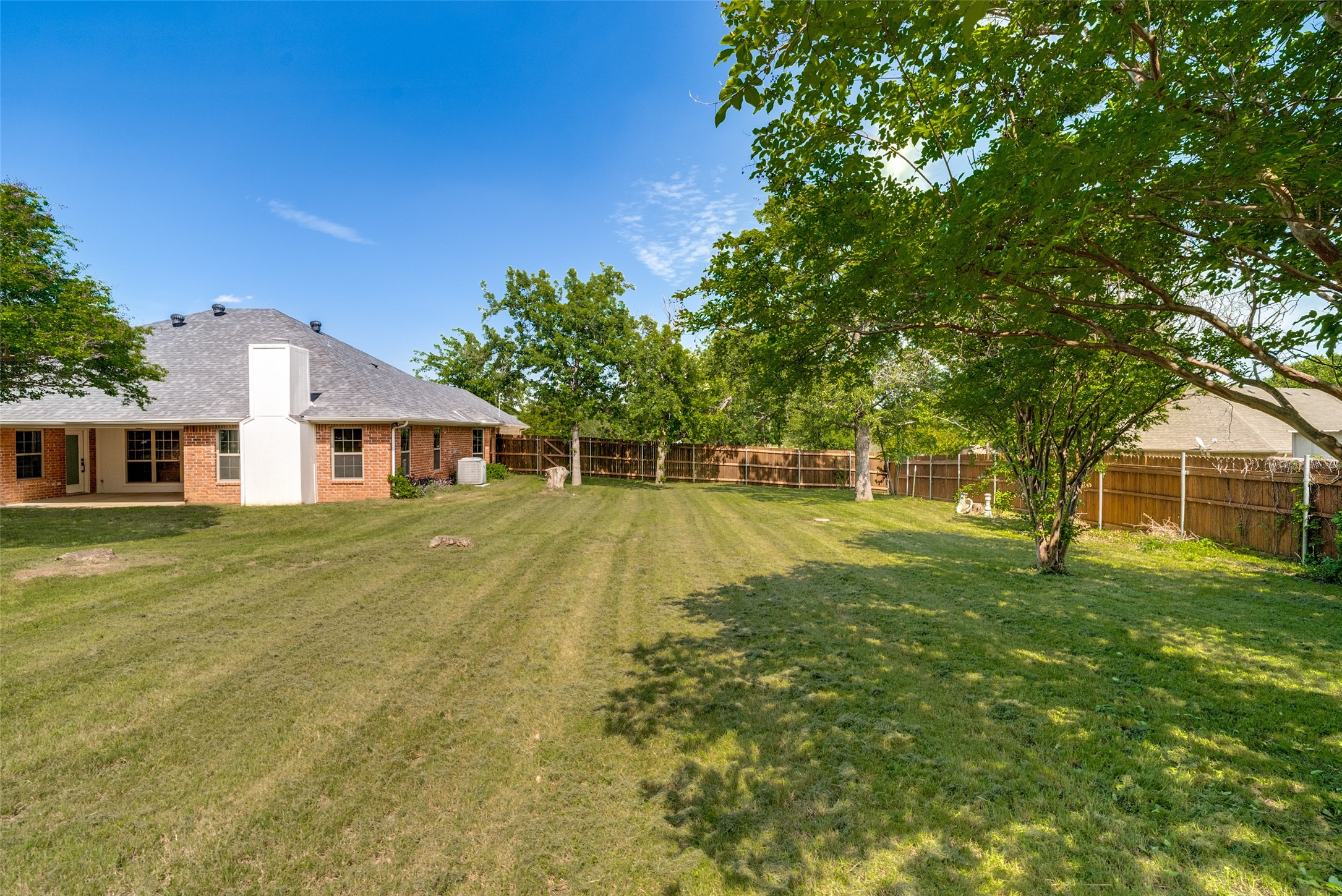 4110 Country Lane Granbury TX 76048