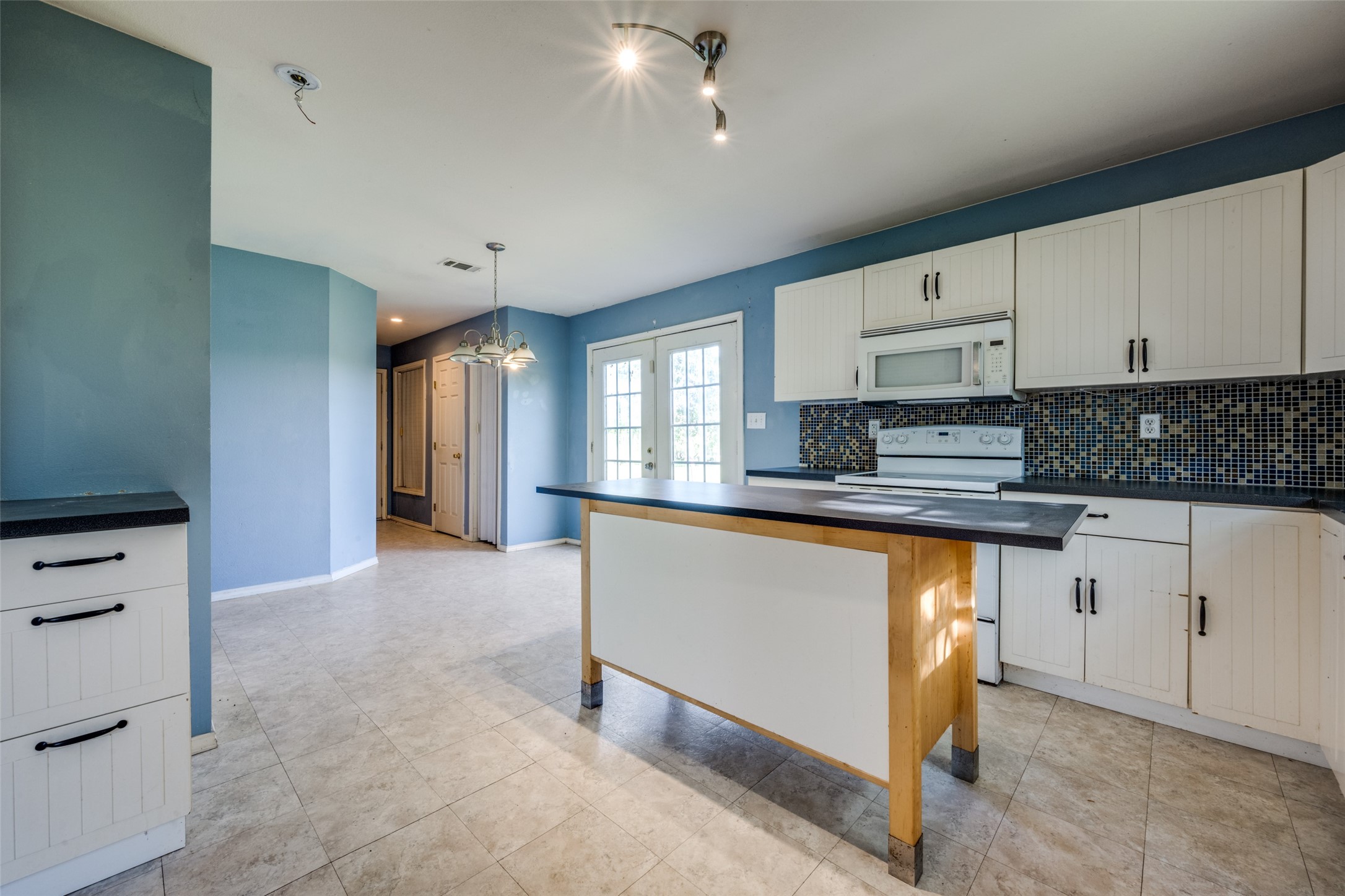 970 Mcreynolds Road Sanger TX 76266