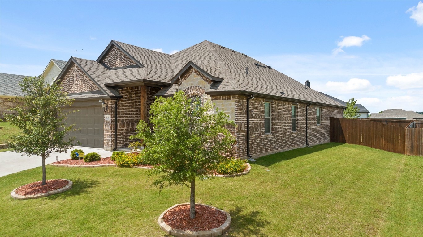 1509 Town Creek Circle Weatherford TX 76086