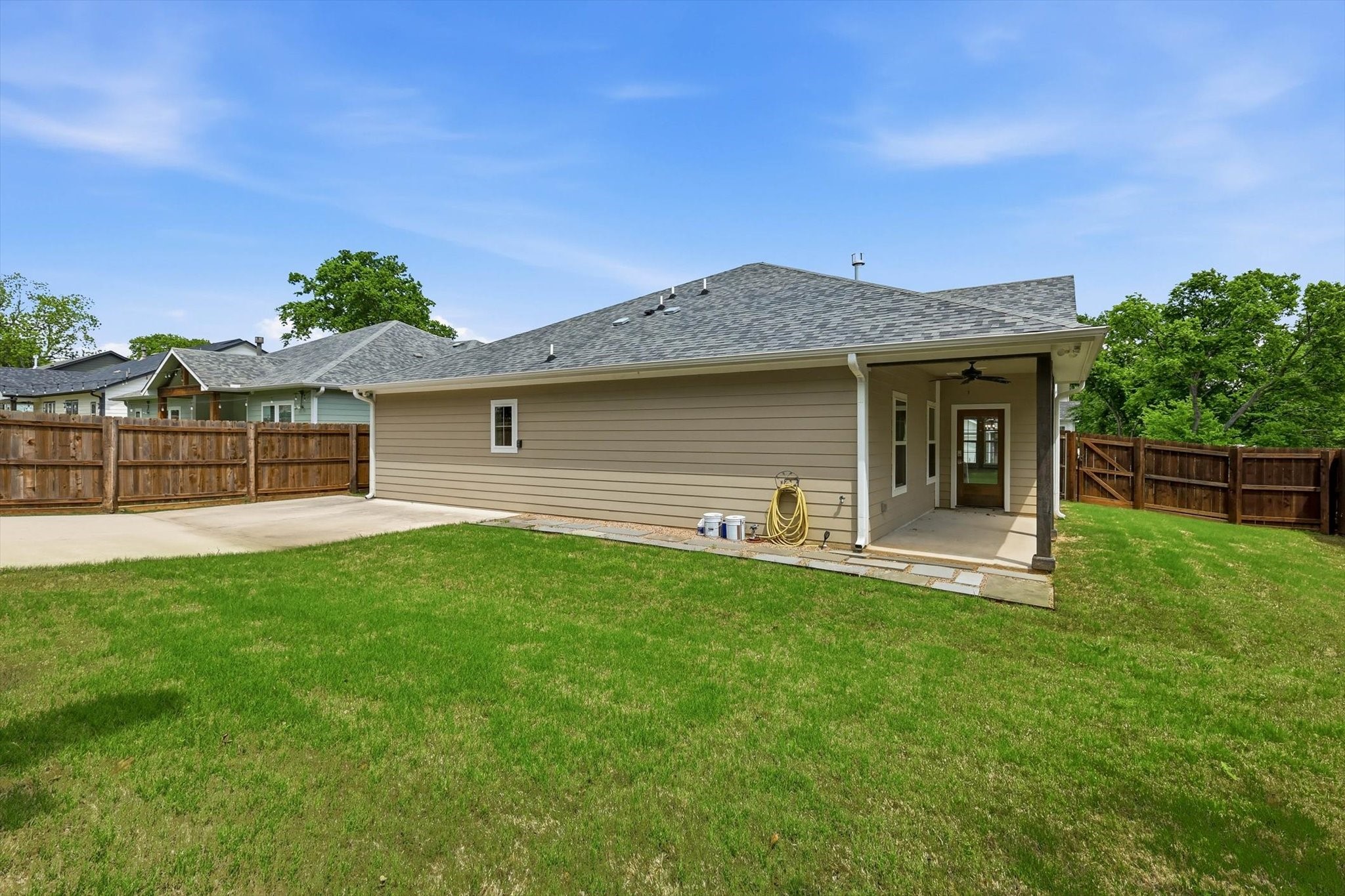 207 Wilson Street Lake Dallas TX 75065