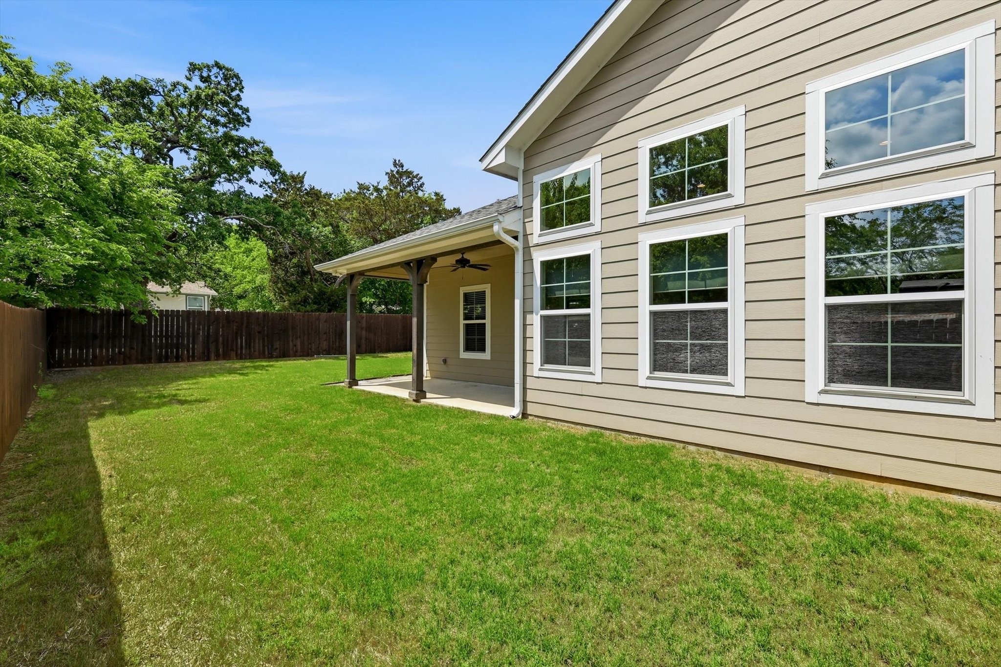 207 Wilson Street Lake Dallas TX 75065