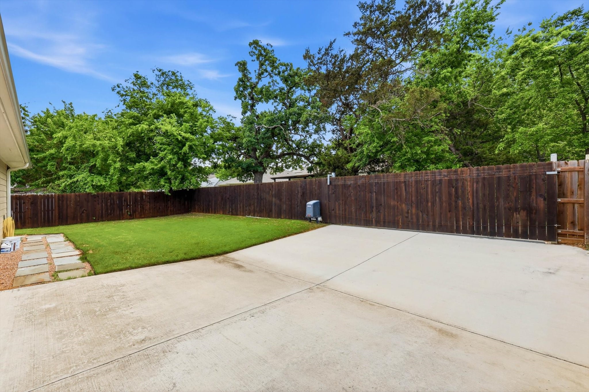 207 Wilson Street Lake Dallas TX 75065